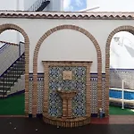 El Patio De La Piscina